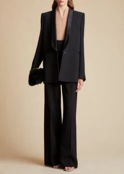 The Helio Blazer In Black