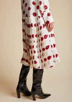 The Helli Dress In Cream With Red Lip Print -Fashion Girl Sales Shop HELLI CREAM RED 0038