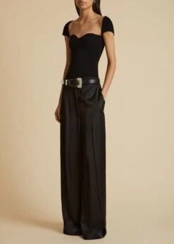 The Ista Top In Black