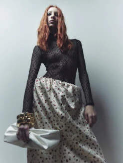 The Fena Bodysuit In Black 12 The Fena Bodysuit In Black -Fashion Girl Sales Shop KHAITE SP23 Runway BTS Look40 1 1 IK