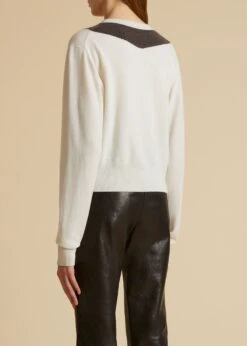 The Mavis Sweater In Ivory With Car Print -Fashion Girl Sales Shop MAVIS IVORY MULTI 0010