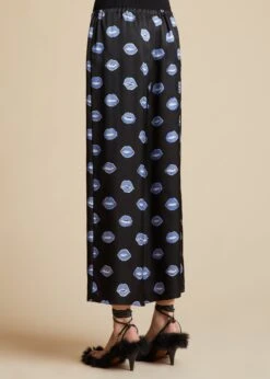 The Mindy Pant In Black With Cornflower Lip Print -Fashion Girl Sales Shop MINDY BLACK CORNFLOWER 0010